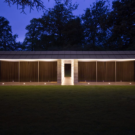 Capel Manor House Guest Pavilion by Ewan Cameron Architects