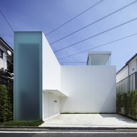 Cube Court House by Shinichi Ogawa & Associates
