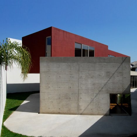 House in Tijuana by T38 studio and Pablo Casals-Aguirre