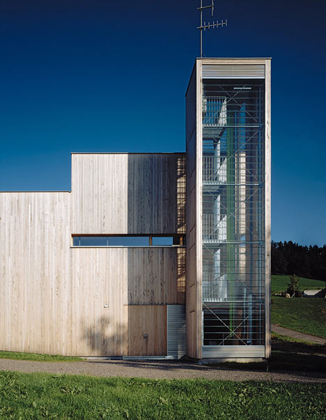 Fire Station, Thal by Dietrich | Untertrifaller