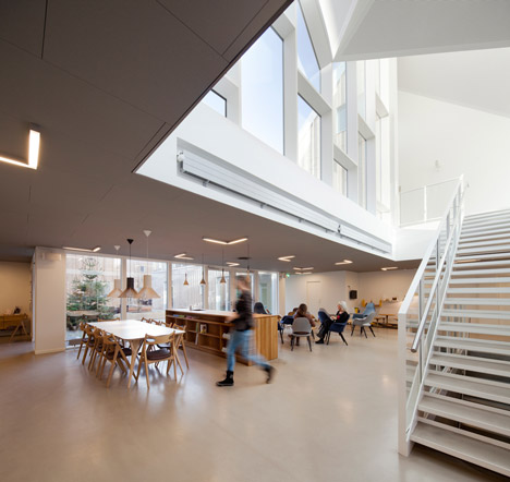 Healthcare Centre for Cancer Patients by NORD Architects