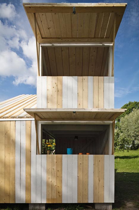 Playhouse by Bach Arquitectes