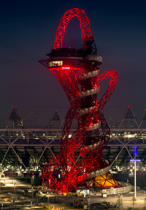 ArcelorMittal Orbit by Anish Kapoor and Cecil Balmond