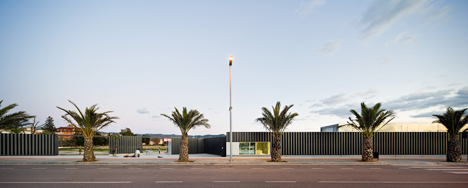 Swimming Pool in Tortosa by Arquitecturia