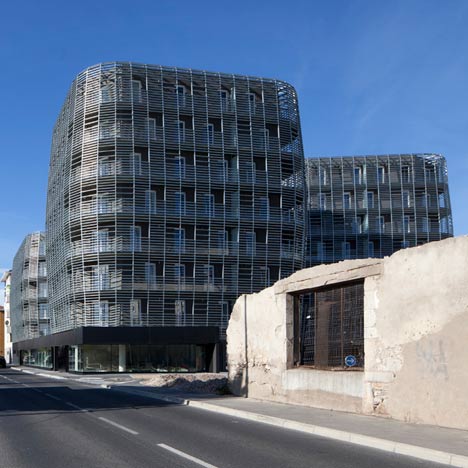 Housing in Sete by Colboc Franzen and Associes