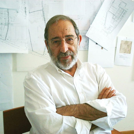 Álvaro Siza awarded Golden Lion for Venice Architecture Biennale