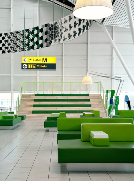 Schiphol Departure Lounge 4 by Tjep.