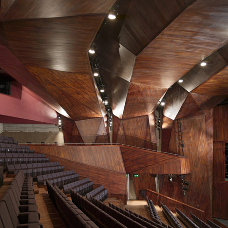 Lyric Theatre by O'Donnell + Tuomey