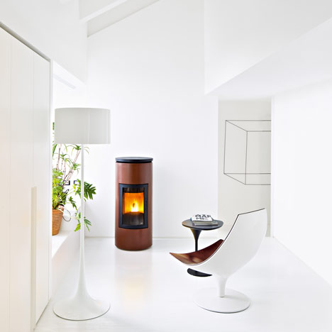 Tube stove by MCZ