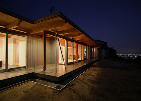 B House by Anderson and Anderson