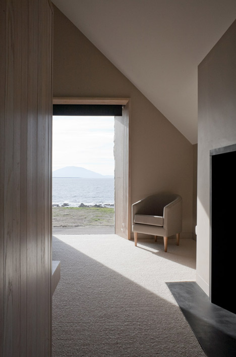 House in Blacksod Bay by Tierney Haines Architects