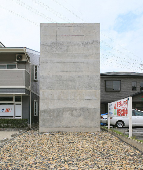 Ryusenji House by Tomoaki Uno Architects