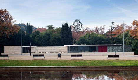 PHANTOM. Mies as Rendered Society by ￼Andrés Jaque