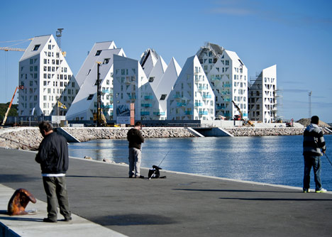 Isbjerget by JDS Architects, CEBRA, SeARCH and Louis Paillard