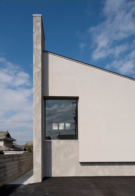 Cafe Cross by FORM/Kouichi Kimura Architects