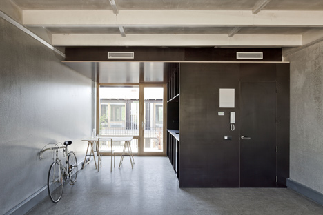 Student Housing by H Arquitectes and dataAE
