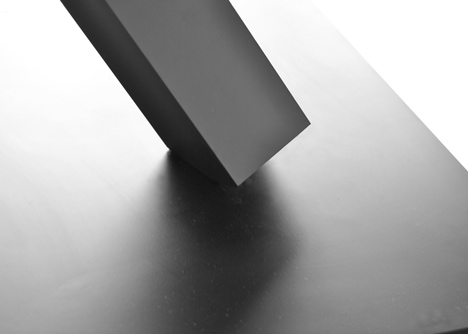 Element tables by Tokujin Yoshioka for Desalto