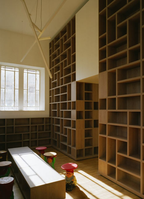 Elsa Morante Library by DAP Studio