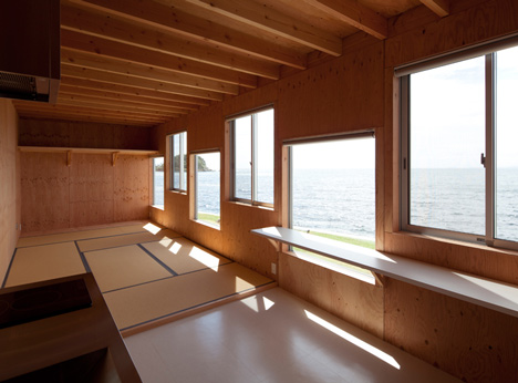 Hostel in Kyonan by Yasutaka Yoshimura Architects