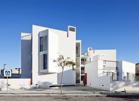 14 Official Proteccion Housing in Ibiza by Castell-Pons Arquitectes
