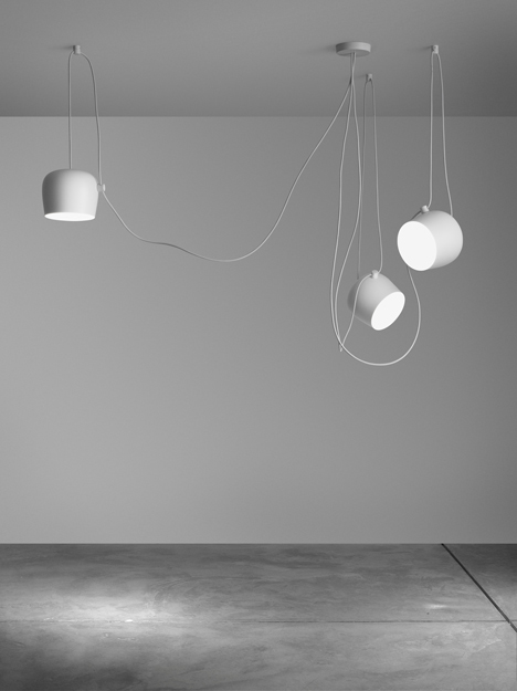 Målestok brug Auto Aim lamps by Ronan and Erwan Bouroullec for Flos