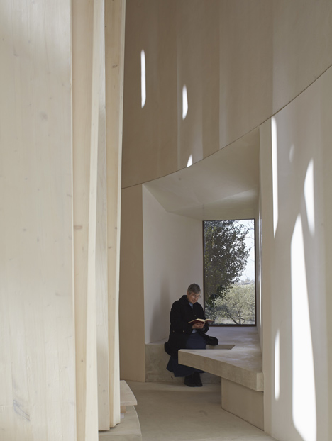 Bishop Edward King Chapel by Niall McLaughlin Architects