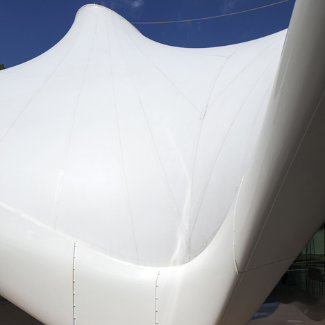 Completion date announced for Zaha Hadid's Serpentine Sackler Gallery