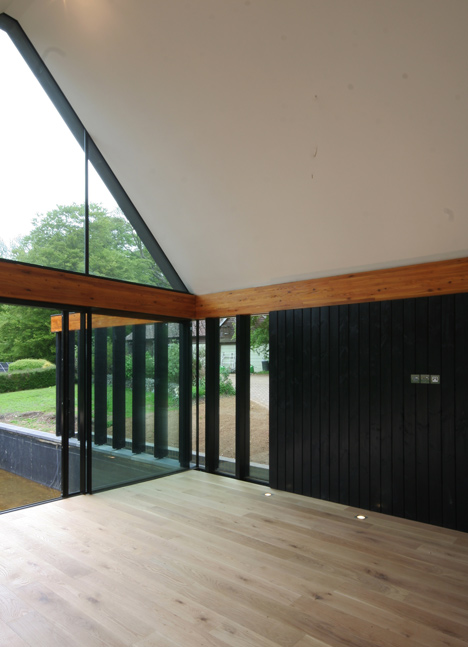 Highacres Oxfordshire by Duncan Foster Architects