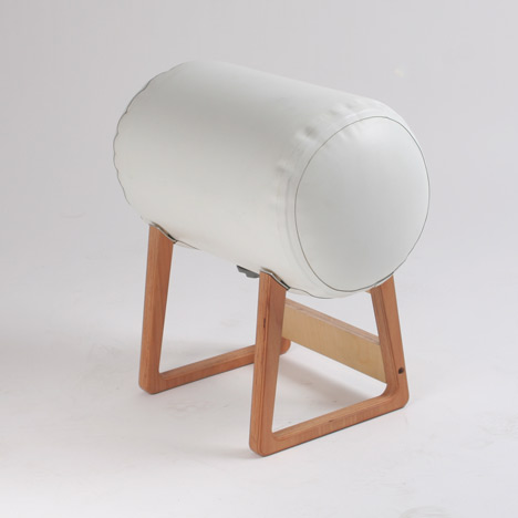Inflatable furniture by Philipp Beisheim