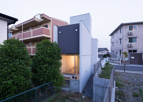 Promenade House by FORM: Kouichi Kimura Arcitects