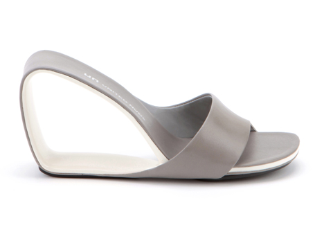 Competition: five pairs of Möbius shoes by United Nude to be won