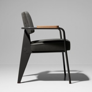 Free Fauteuil Direction chair by Prouvé be won
