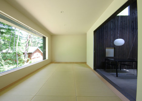 House in Fujizakura by Case Design Studio