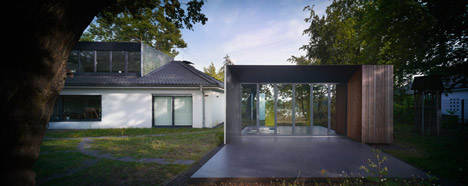 CMYK House by MCKNHM Architects