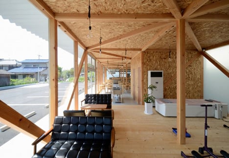 Cafeteria in Ushimado by Niji Architects