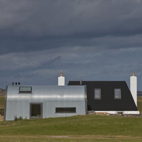 House No.7 cottage and extensions on the Isle of Tiree by Denizen Works