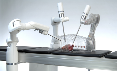Robot surgeons to operate on beating human hearts