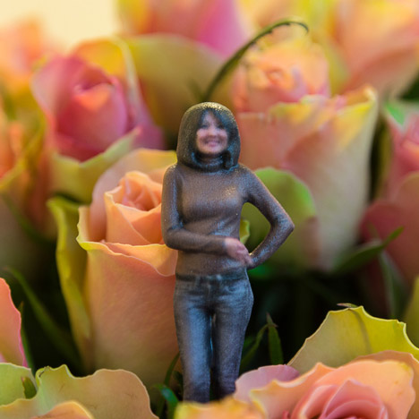 Tiny 3D selfies created using Kinect