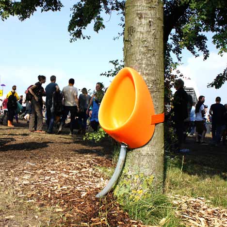 P-Tree festival urinal that straps to a tree by Aandeboom