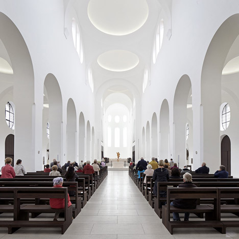 St-Moritz-Church-by-John-Pawson_dezeen_1sq