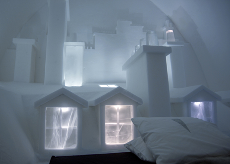 Parisian city skyline carved into an Icehotel room by Les ateliers de Germaine