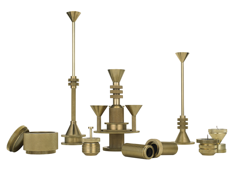 Salg vil beslutte Entreprenør Tom Dixon to launch brass accessories at Maison&Objet