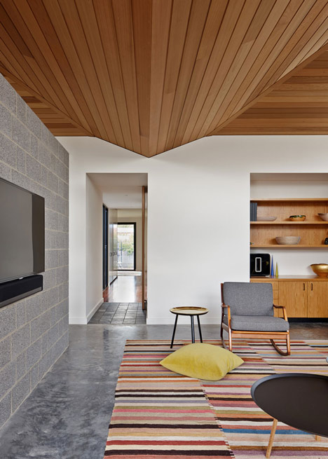 Melbourne house by MRTN Architects features courtyard with window-like apertures