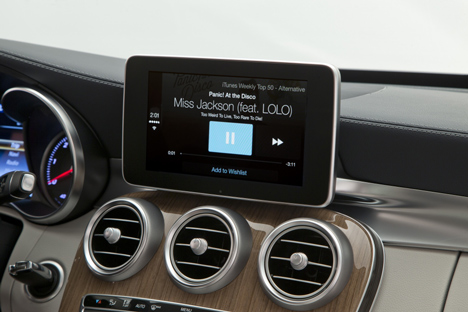 Apple unveils CarPlay software with Ferrari Volvo and Mercedes-Benz