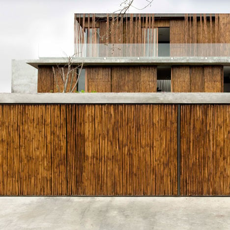 Bamboo clad house in the Philippines by Atelier Sacha Cotture