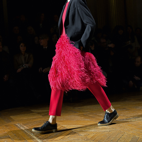 Feathers and plumage in fashion celebrated at Antwerp exhibition