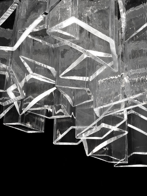 Daniel Libeskind creates chandelier from shafts of crystal for Lasvit