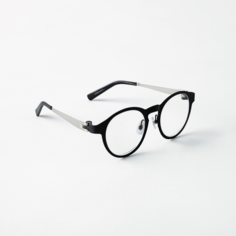 Magne-hinge glasses by Nendo