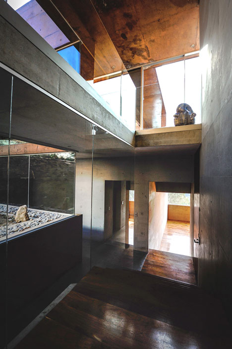 Narigua House by David Pedroza Castaneda