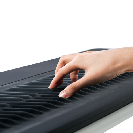 Squishy silicone keys control pitch and volume on ROLI's musical Seaboard